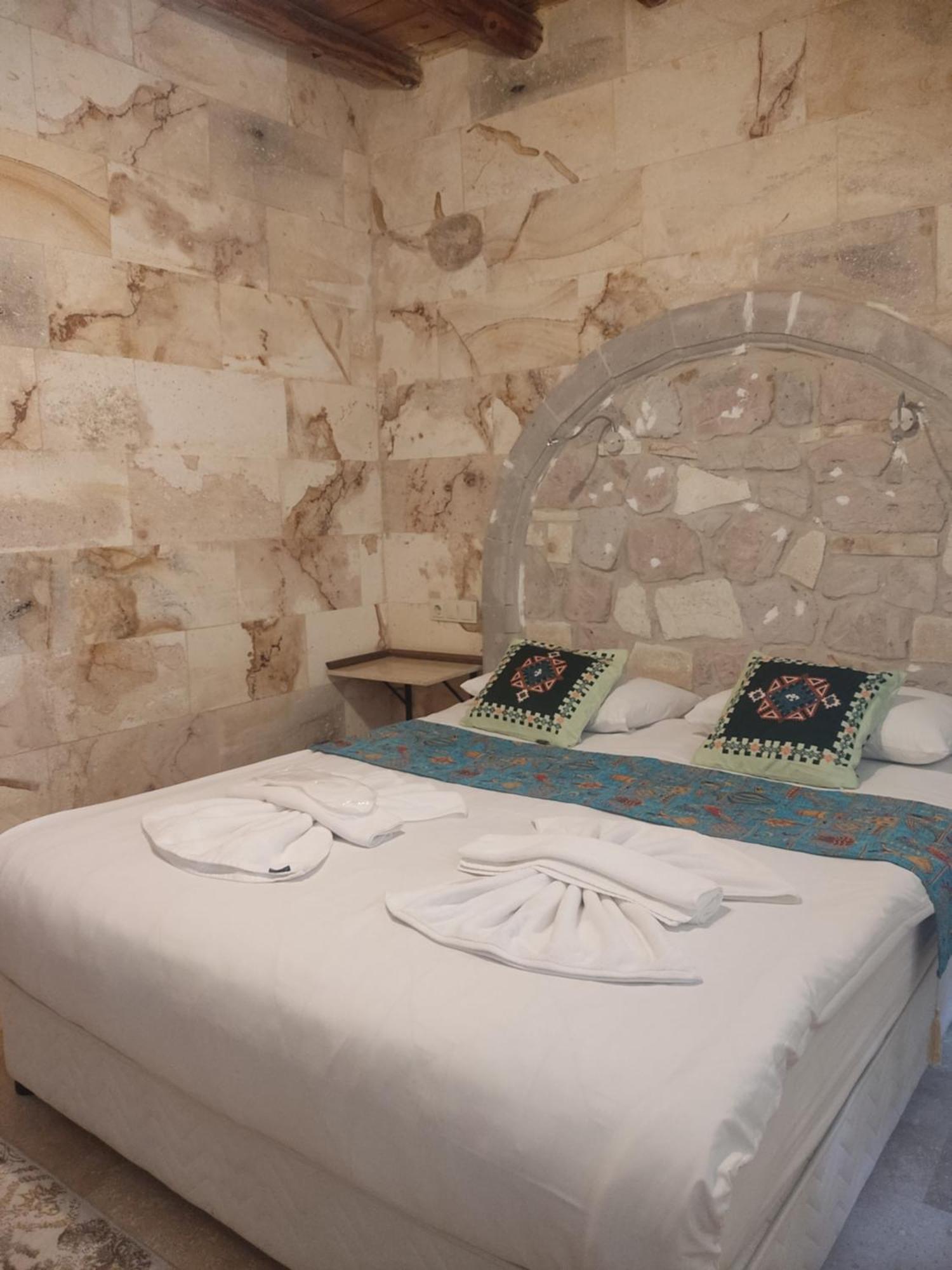 Luwian Stone House Hotel Гьореме Екстериор снимка