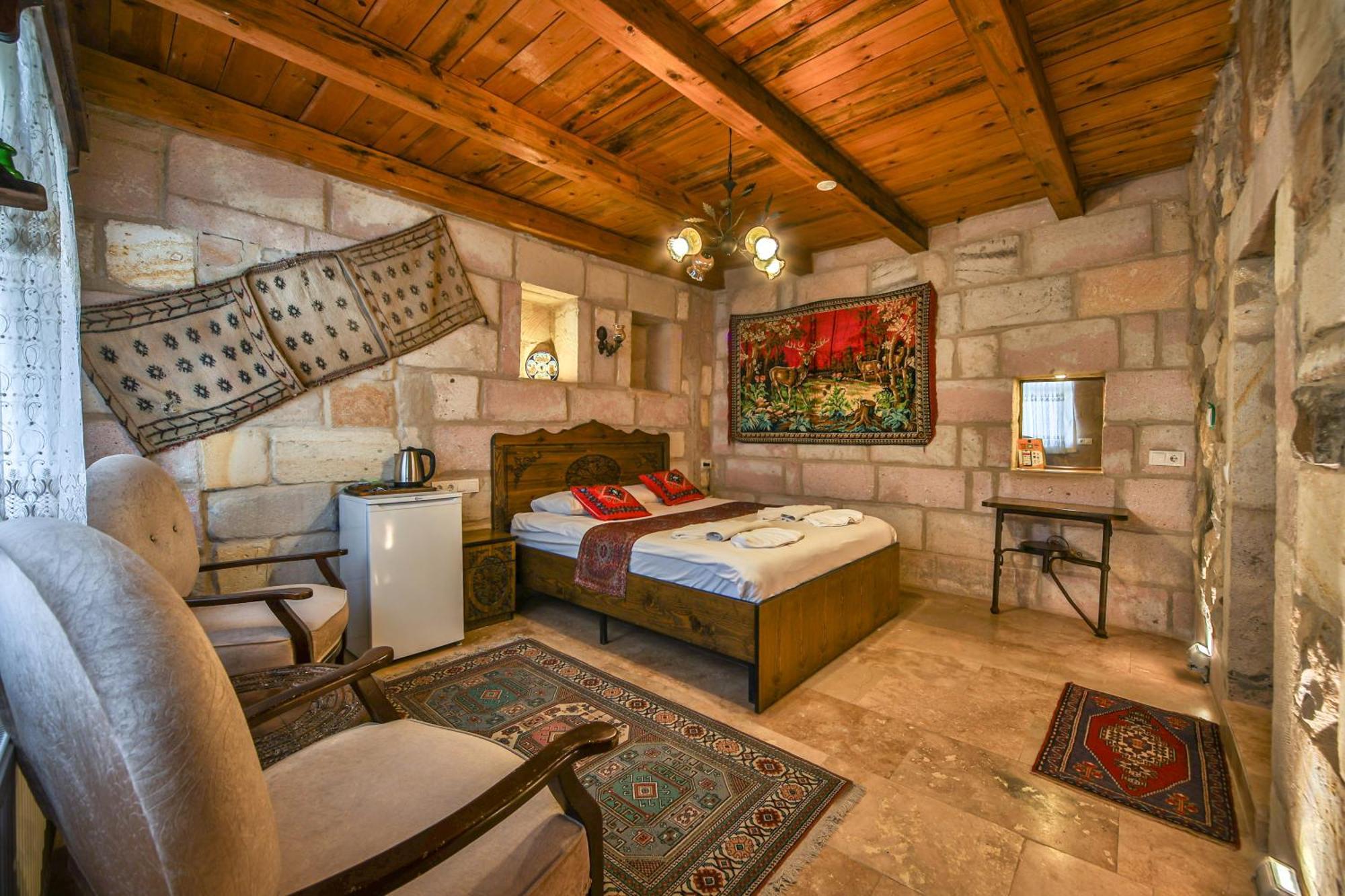 Luwian Stone House Hotel Гьореме Екстериор снимка