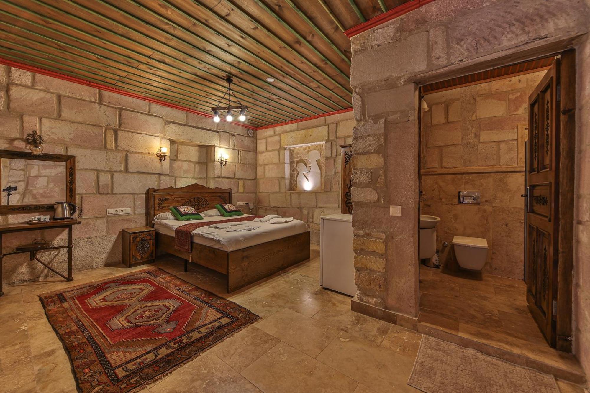 Luwian Stone House Hotel Гьореме Екстериор снимка